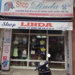 Mái hiên lắp đặt tại Linda Shop