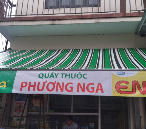 Quay thuoc Phuong Nga